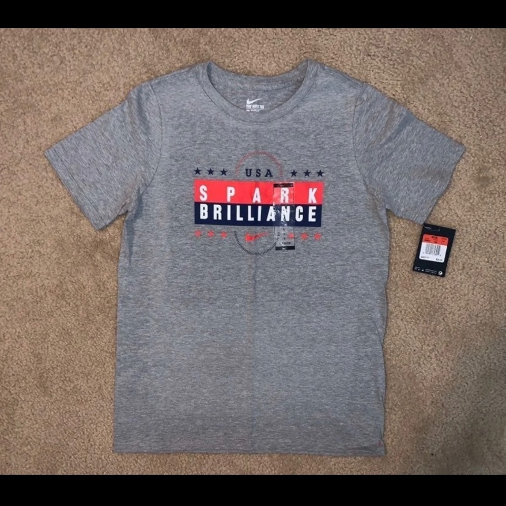 NWT Nike Boys USA T-Shirt Large